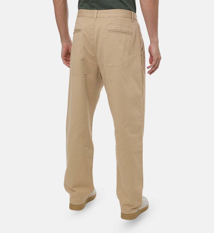 Les Deux Romeo Pleated Chino Pants, Cream, 36-32, Model View
