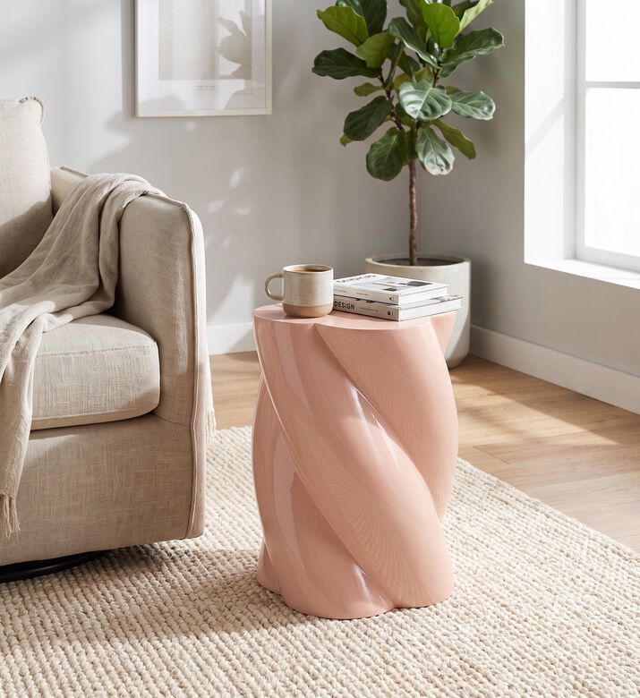 &k Amsterdam Marshmallow Curved Shape Pillar, Packshot View