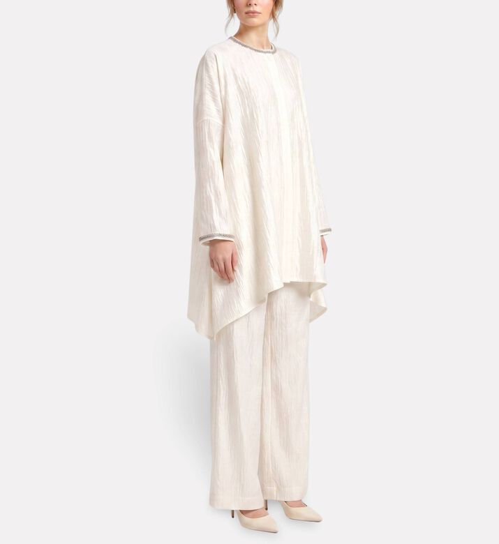 Savanna Top Silk, Model View