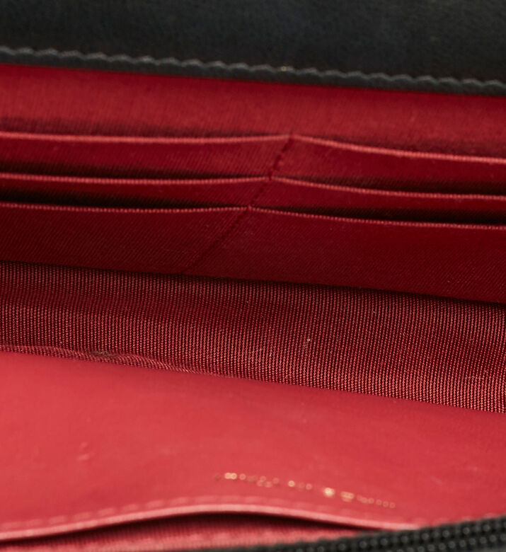 Chanel Preowned Coco Chanel Quilted Leather Flap Wallet, Packshot View