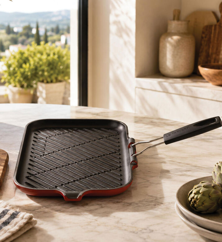 Le Creuset Cast Iron Meat Grill Pan, Red, 36x20-cm, Packshot View