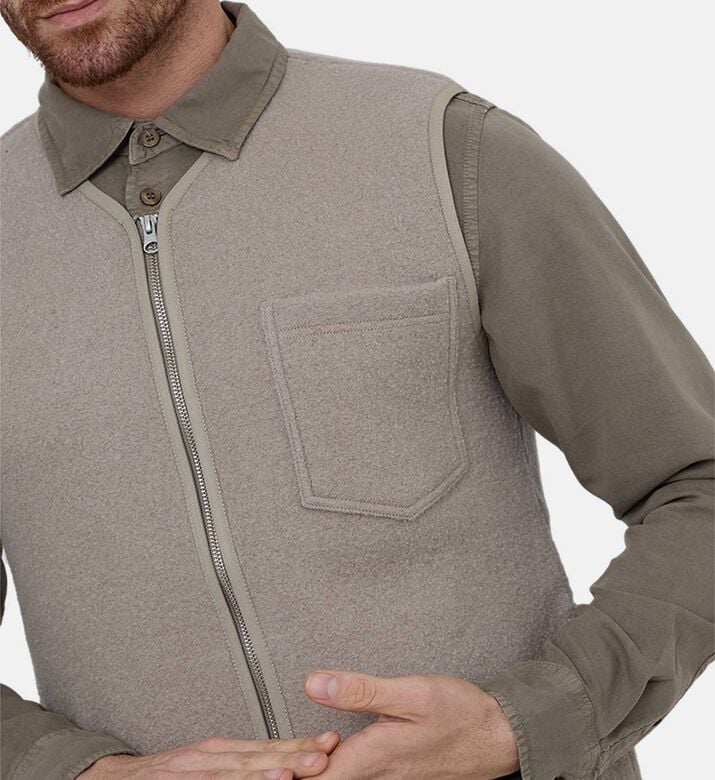 فيست ساهانز فيست ساهانز