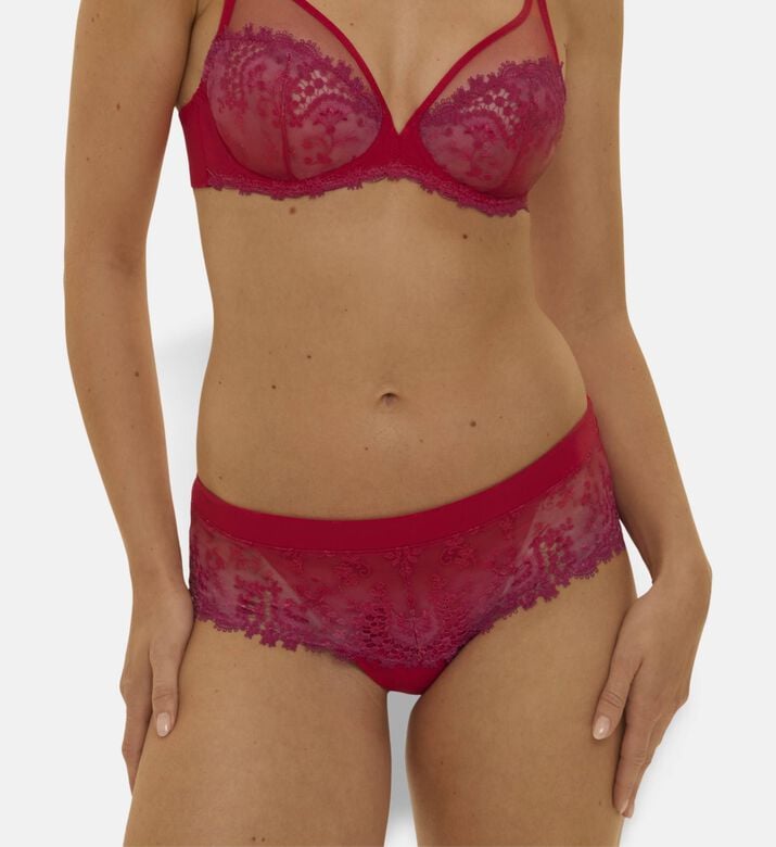 Simone Perele Shorty, Model View