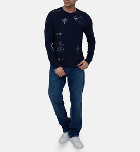 تيشيرت بياقة دائرية طويلة الأكمام