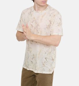 تيشيرت بياقة مستديرة وطبعة ثعبان