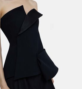 بلوزة توكسيدو بنمط كورسيه