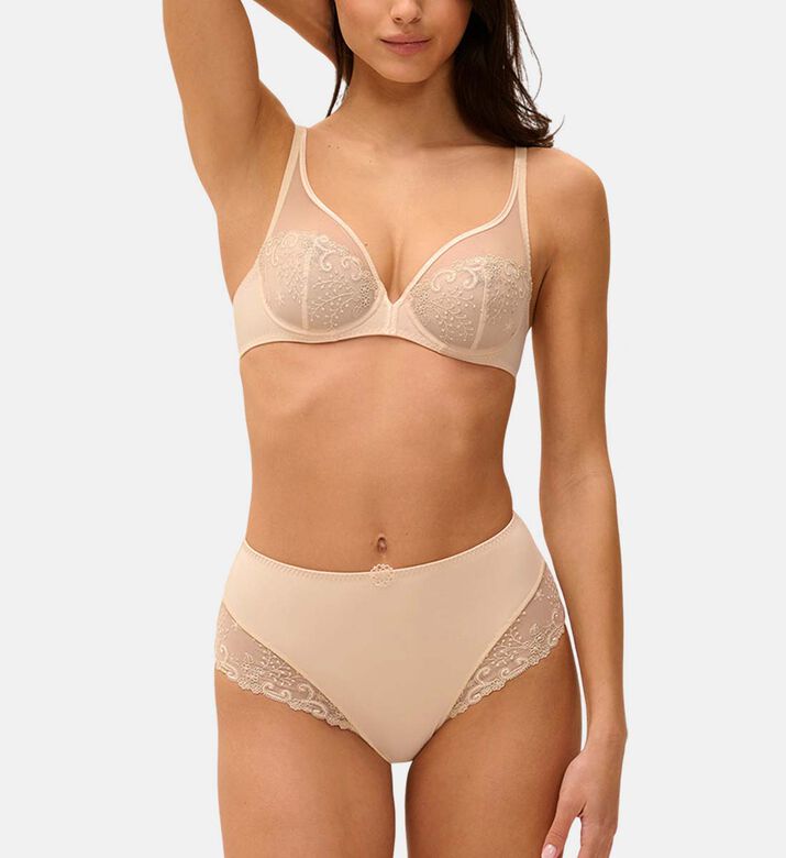 High-waisted Embroidered Hips Briefs High-waisted Embroidered Hips Briefs