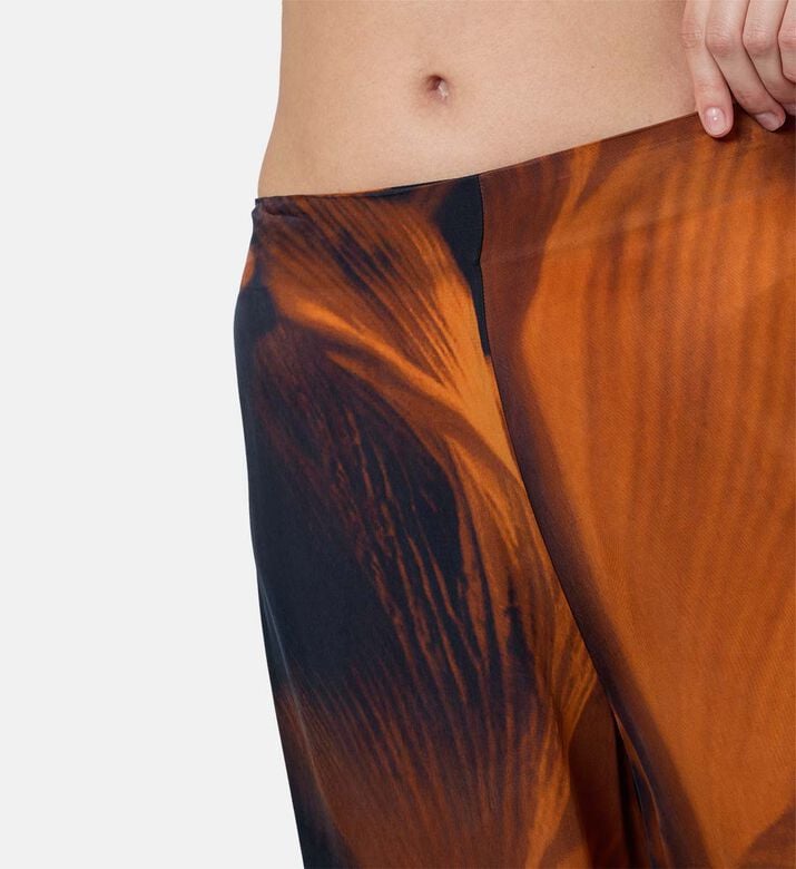 Niluu Floral-print High-waisted Pants, Model View