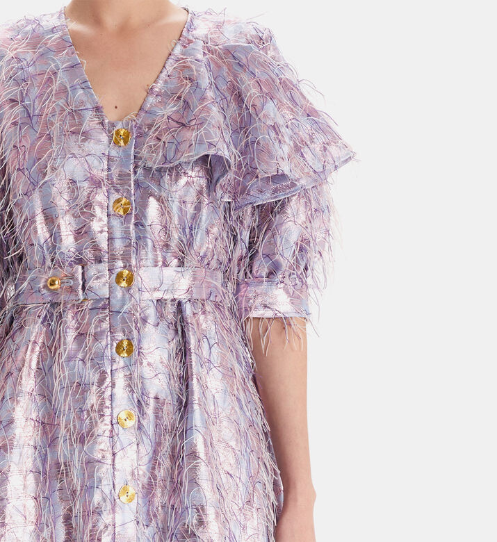 فستان مطرز بالريش