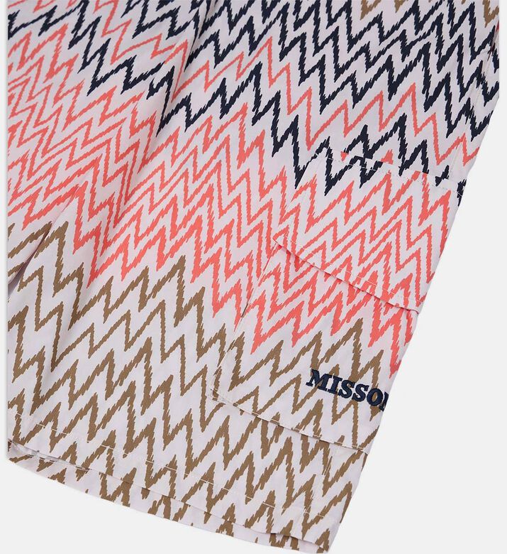 شورت كارجو بنقشة متعرجة