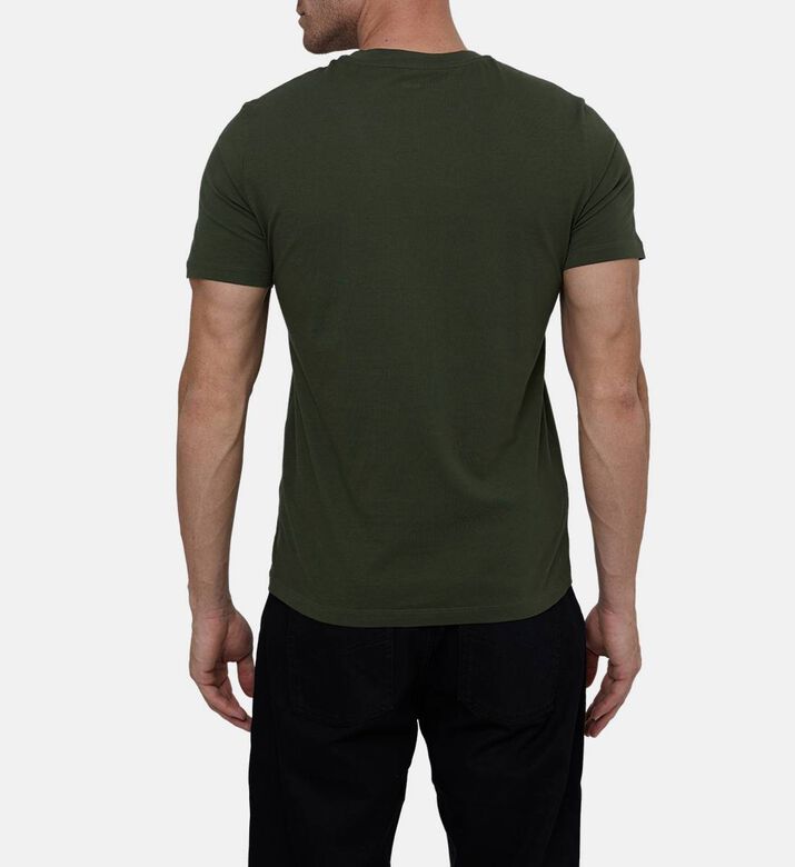 تيشيرت مستوحى من طراز قديم