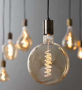 بالو غلوب لمبة ليد عكس الضوء