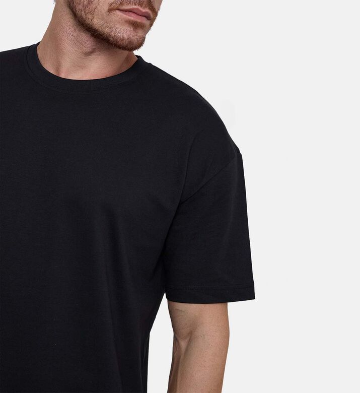 تيشيرت قطن بقصة عادية وأكمام قصيرة