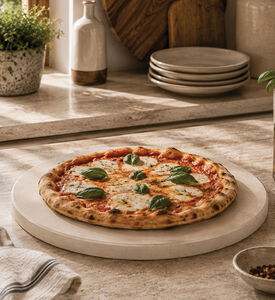 Boska Deluxe Round Pizza Stone, Packshot View