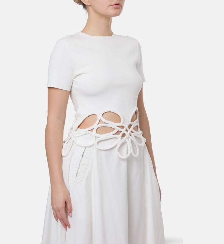 Cult Gaia Floral-embroidery Short-sleeve T-shirt, Off-white, M, Model View