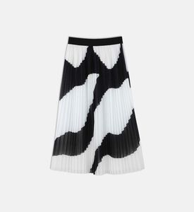 تنورة واسعة بتفاصيل كشكشة