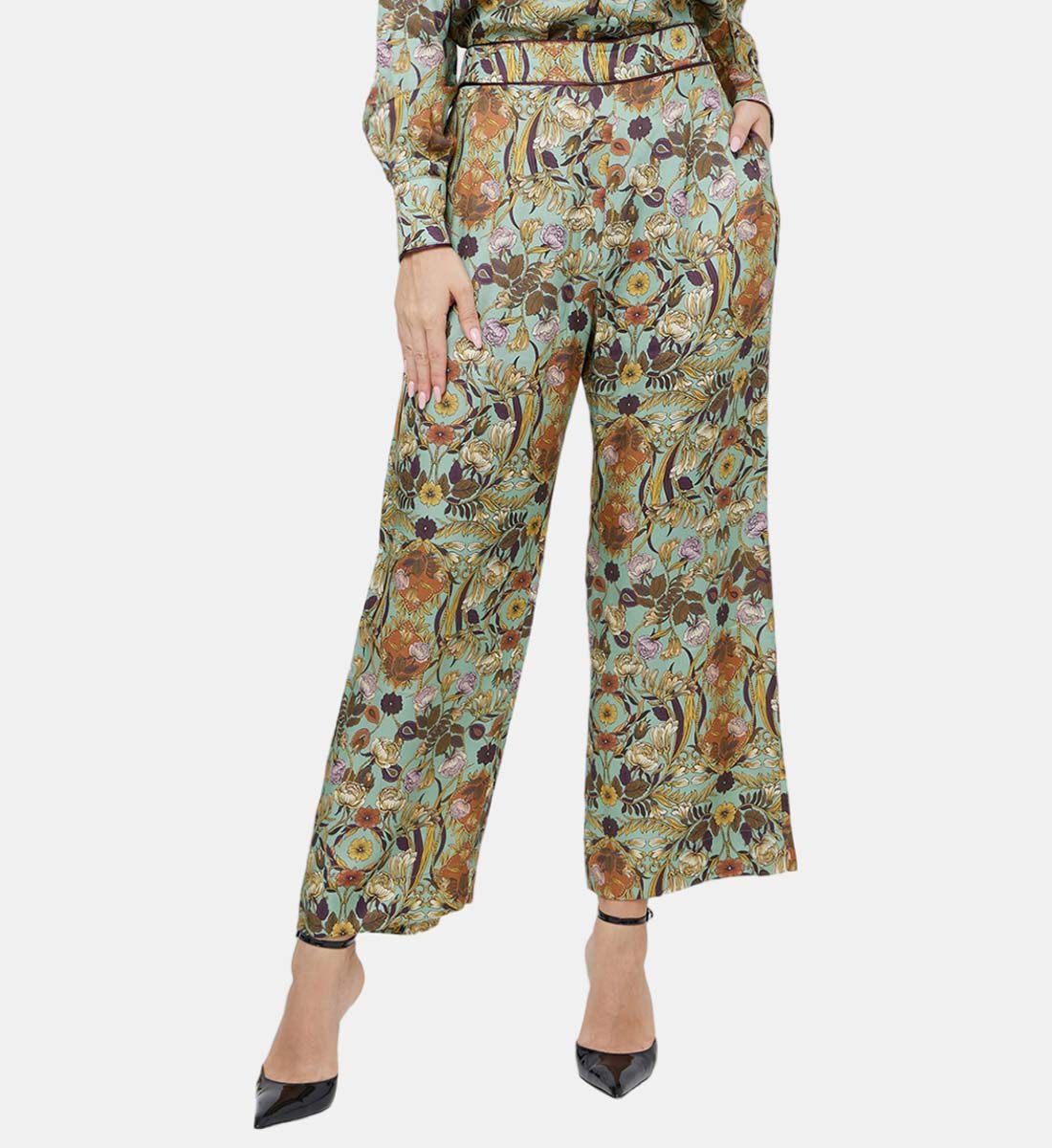 Paisley wide shop leg pants