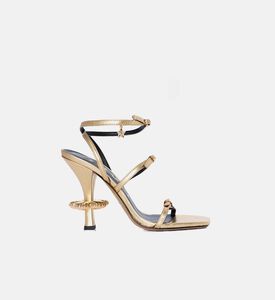 حذاء بكعب عالٍ جلد معدني بأزهار أقحوان