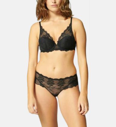 Shorty Semi-sheer Floral Lace Panties