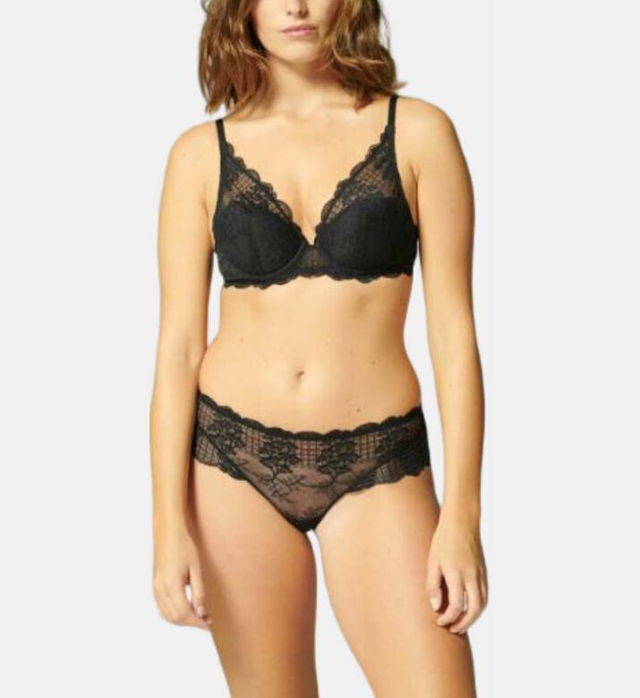 Shorty Semi-sheer Floral Lace Panties