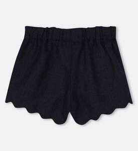 شورت بحافة صدفية