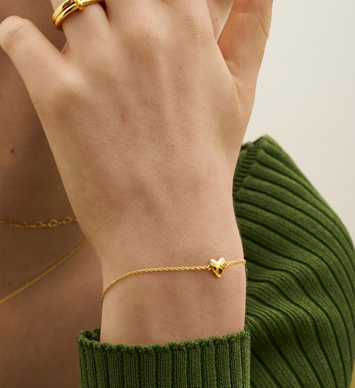Ottoman Hands Single Heart-shape Chain Bracelet, Packshot View Ottoman Hands Single Heart-shape Chain Bracelet, Packshot View