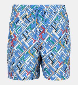 شورت سباحة بطبعة أحرف العلامة