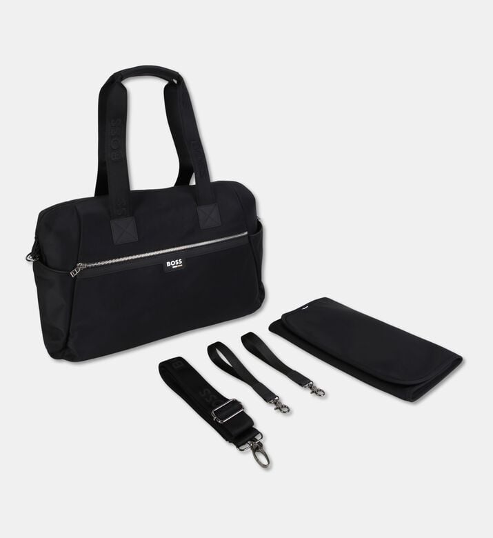 Boss Bag Changing, Packshot View