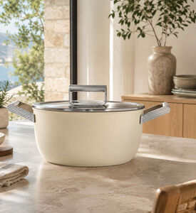 Smeg Ceramic-coated Double Handle Casserole, Packshot View