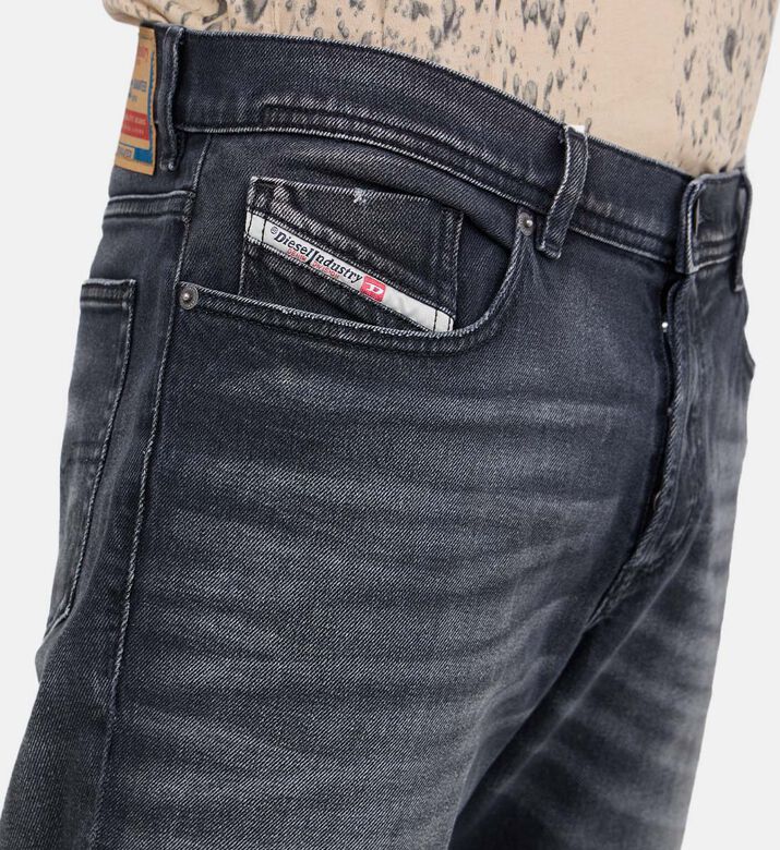 بنطال جينز 1979 سلينكر ضيق