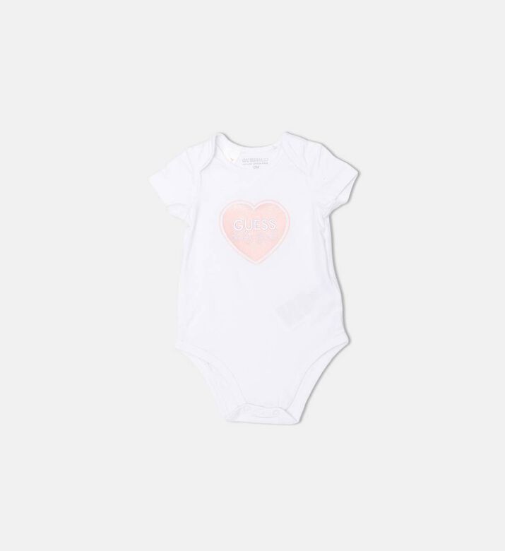 Guess Set, Packshot View