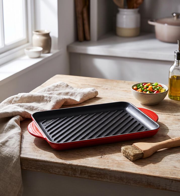 Le Creuset Rectangular Cast Iron Grill Pan, Red, 32x21-cm, Model View