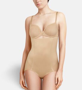Chantelle Basic Shaping High Waist Brief, Model View