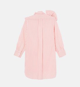 فستان قصير بفيونكة مفضلة