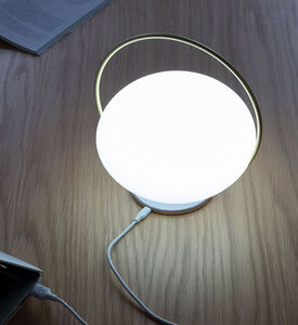 مصباح طاولة ألومنيوم لاسلكي من أوربت