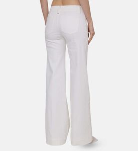 بنطال سلاي بجيوب بشكل قلب وقصة مستقيمة