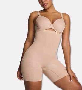 Spanx Seamless High-waisted Mid-thigh Shaper, Nude, M, Model View