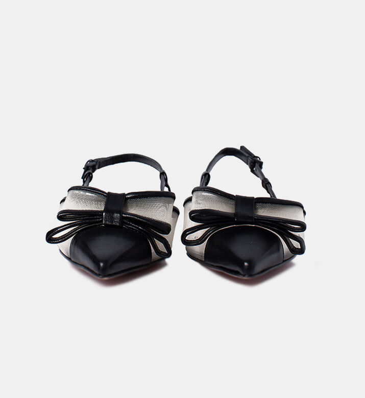 باليرينا ديزي بسير خلفي