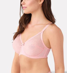 Wacoal Lace Underwire Bra, Model View