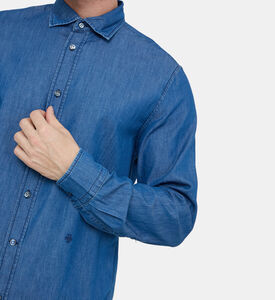 قميص قطن بقصة عادية بصف أزرار