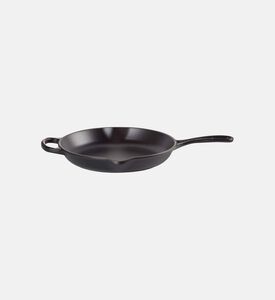 Le Creuset Cast Iron Skillet, Black, 23-cm, Packshot View