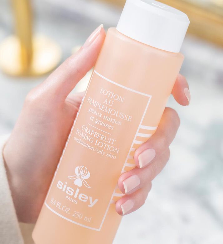 SISLEY Grapefruit Toning Lotion 250 Ml, Packshot View
