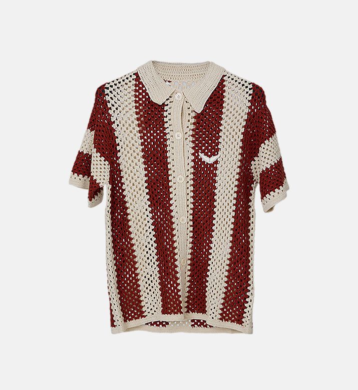 بلوزة كيارا قصيرة الأكمام محبوكة