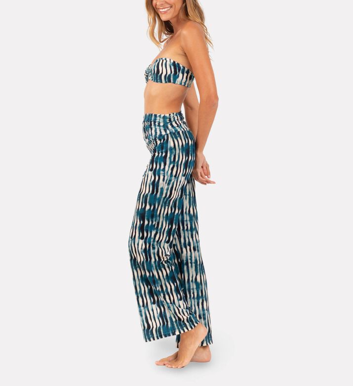 Rio De Sol Pant Azule, Model View