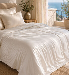 Home Deco and More Zina Cooling Comforter, White, 240x260-cm, Packshot View