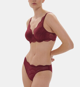 حمالة صدر مبطنة بقصّة تيشيرت