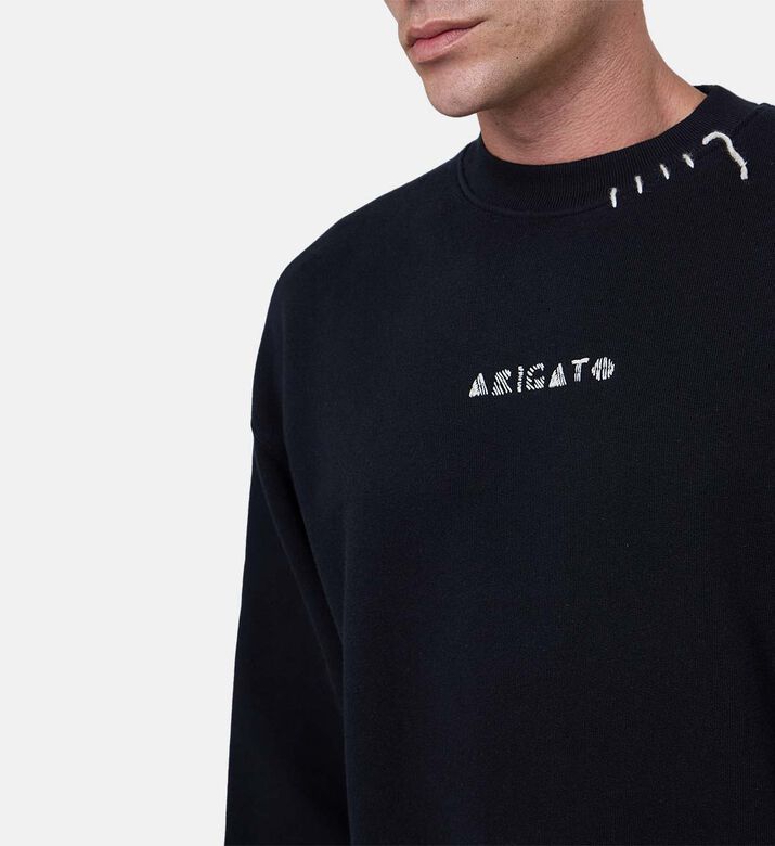 Loop-stitch Embroidered Sweatshirt