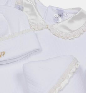 Satin Neckline Dungaree 2-piece Set Satin Neckline Dungaree 2-piece Set