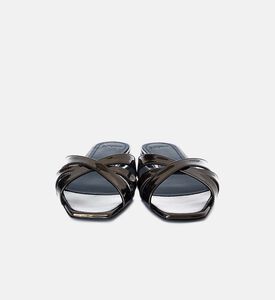 حذاء مفتوح نيريا جلد بكعب مسطح