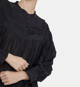 قميص كلاسيكي بأكمام طويلة